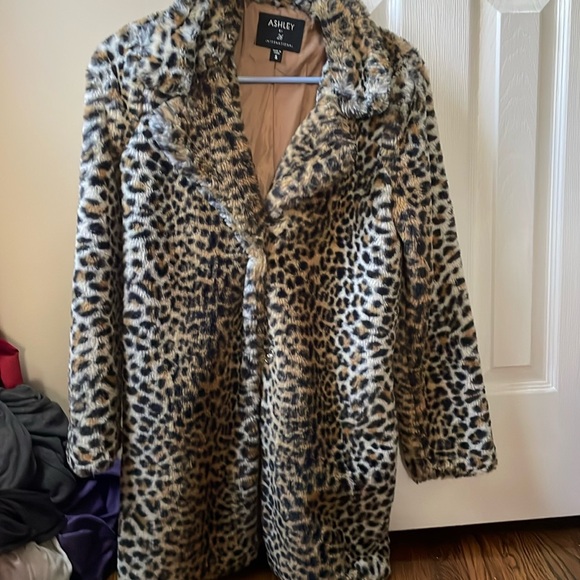 Faux Fur Jacket size S Knee Length - Picture 1 of 4